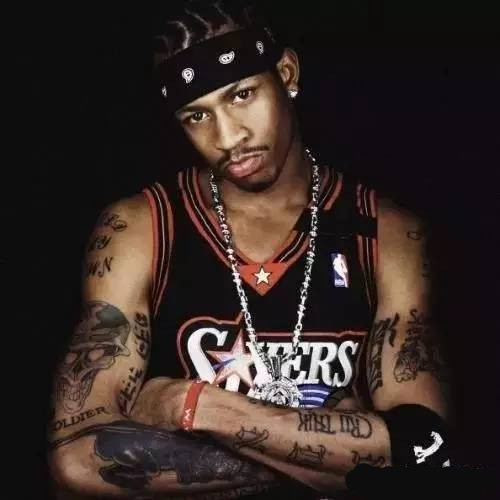 英媒：热刺有意罗德里戈和伊尔迪兹，范德芬是皇马引援目标（英媒称：热刺盯上罗德里戈与伊尔迪兹，皇马将范德芬列为引援目标）