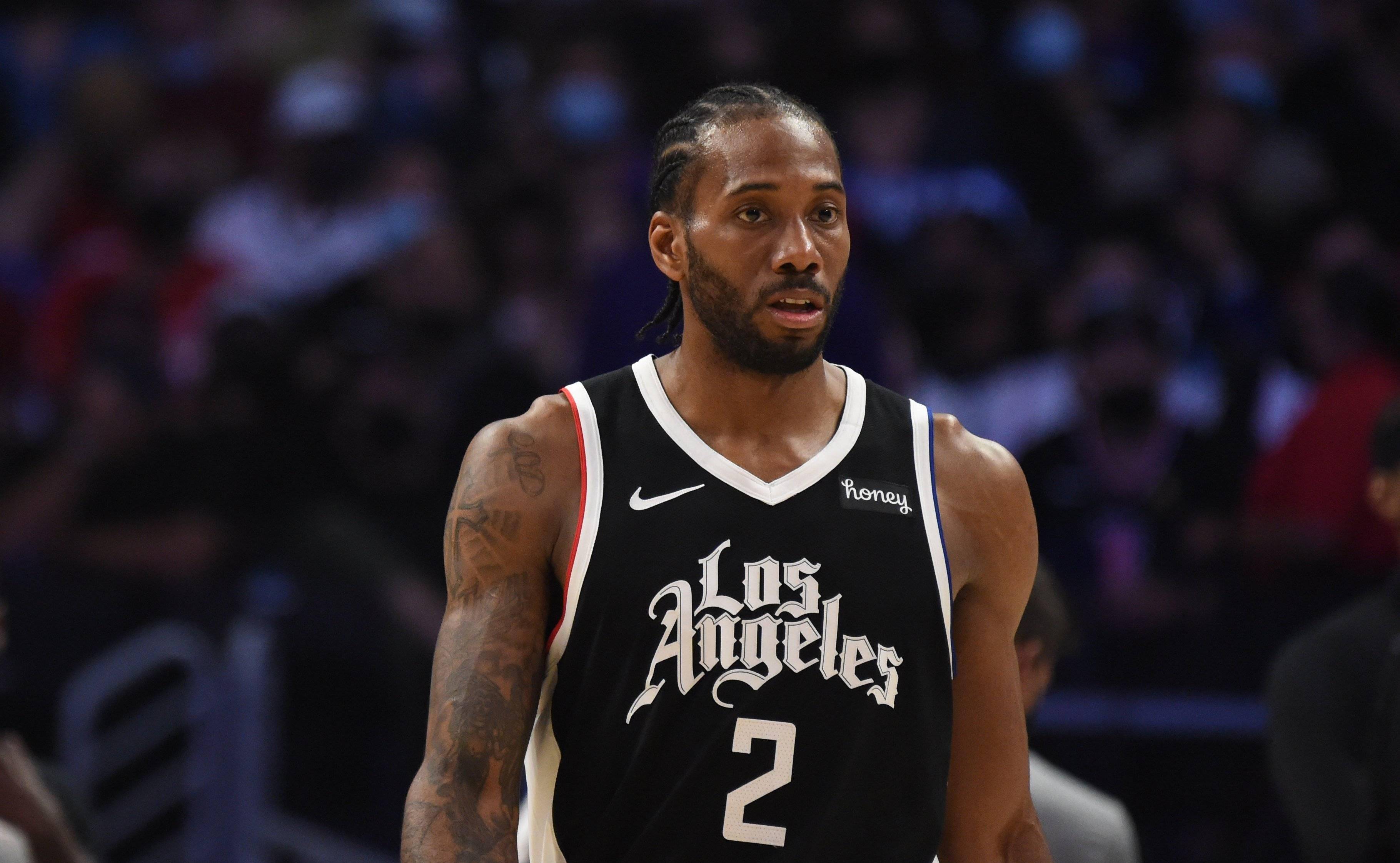 踢球者评德甲第11轮最佳阵容：卡尔、奥利塞、于帕、拜尔入选（《踢球者》评出德甲第11轮最佳阵容：卡尔、奥利塞、于帕、拜尔在列）