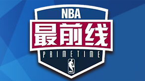 詹姆斯背身单打得分，引领球队节奏（詹姆斯背打取分，掌控比赛节奏）