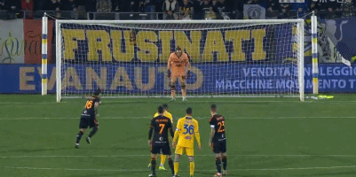 王曼昱横扫华裔名将，王楚钦11-4降维打击，国乒8-0韩国豪取5连胜