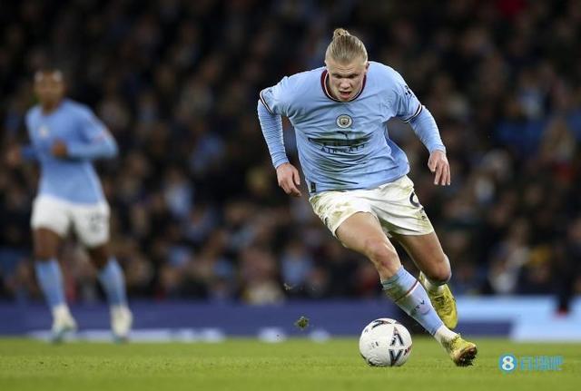 孔帕尼：阿芳很可能下周末复出；我们祝穆勒在美职联决赛获胜（孔帕尼：阿芳预计下周末回归；祝穆勒在美职联决赛告捷）