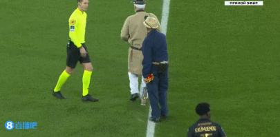 胡梅尔斯：德国会顺利小组出线；现在评估夺冠可能性意义不大